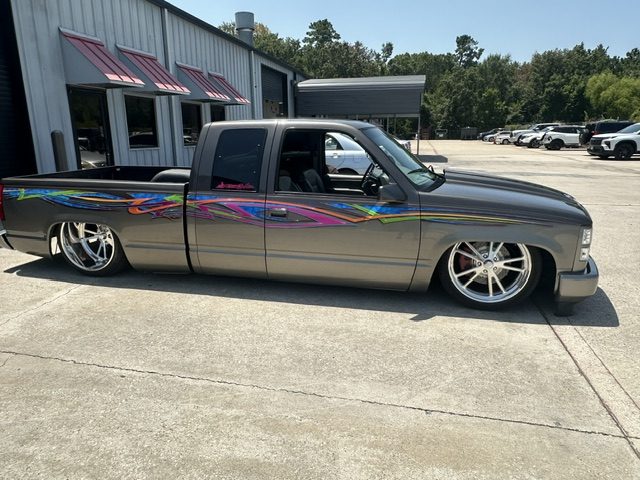 Custom Graphic Pickup